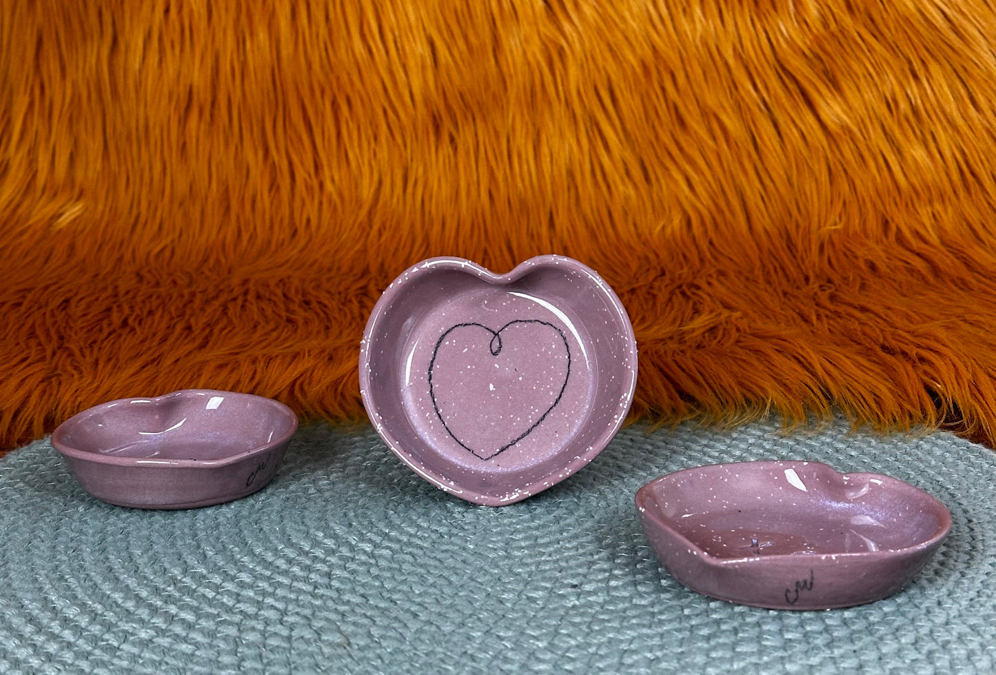 Scribble Heart Trinket Dish: Speckled Dark Coral