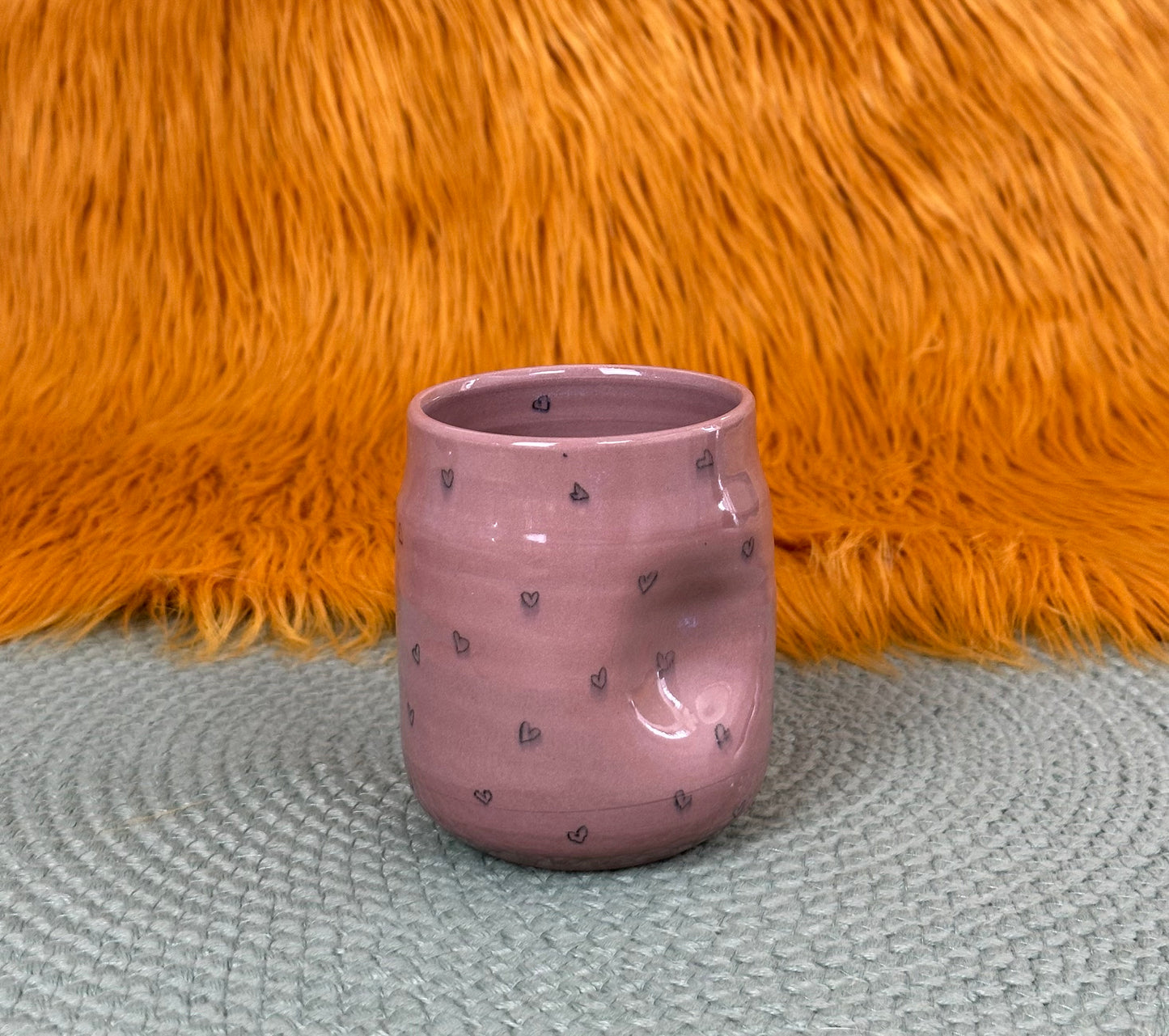 Mini Heart Sketch Thumb Cup: Dark Coral