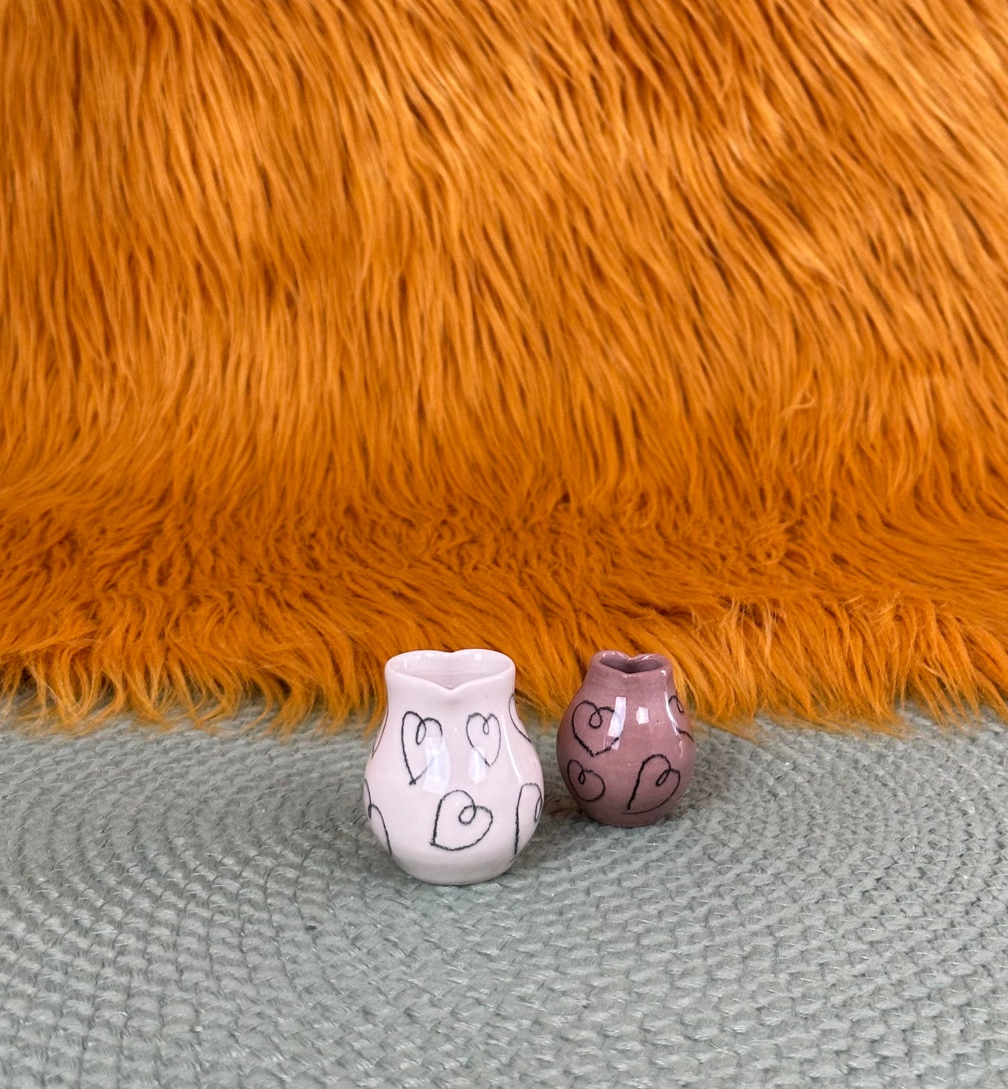 Sweetheart Bud Vase: White Hearts